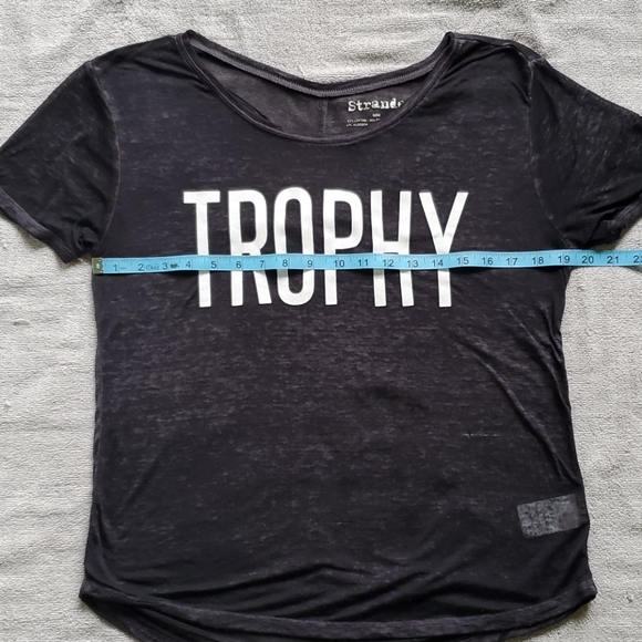 💀4 for $20-Stranded Sheer Graphic Tee - Picture 7 of 12